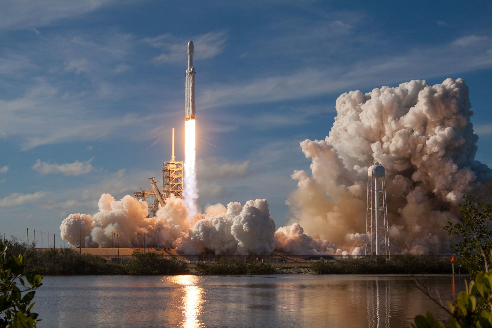 Noetarchon — strategic launch and defense foresight surface